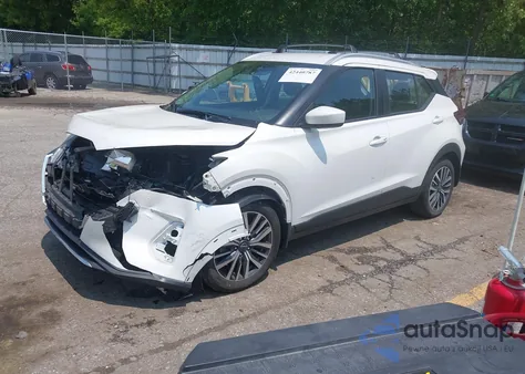 2023 Nissan Kicks Sv Xtronic Cvt из США, поврежденный, VIN 3N1CP5CV4PL472828